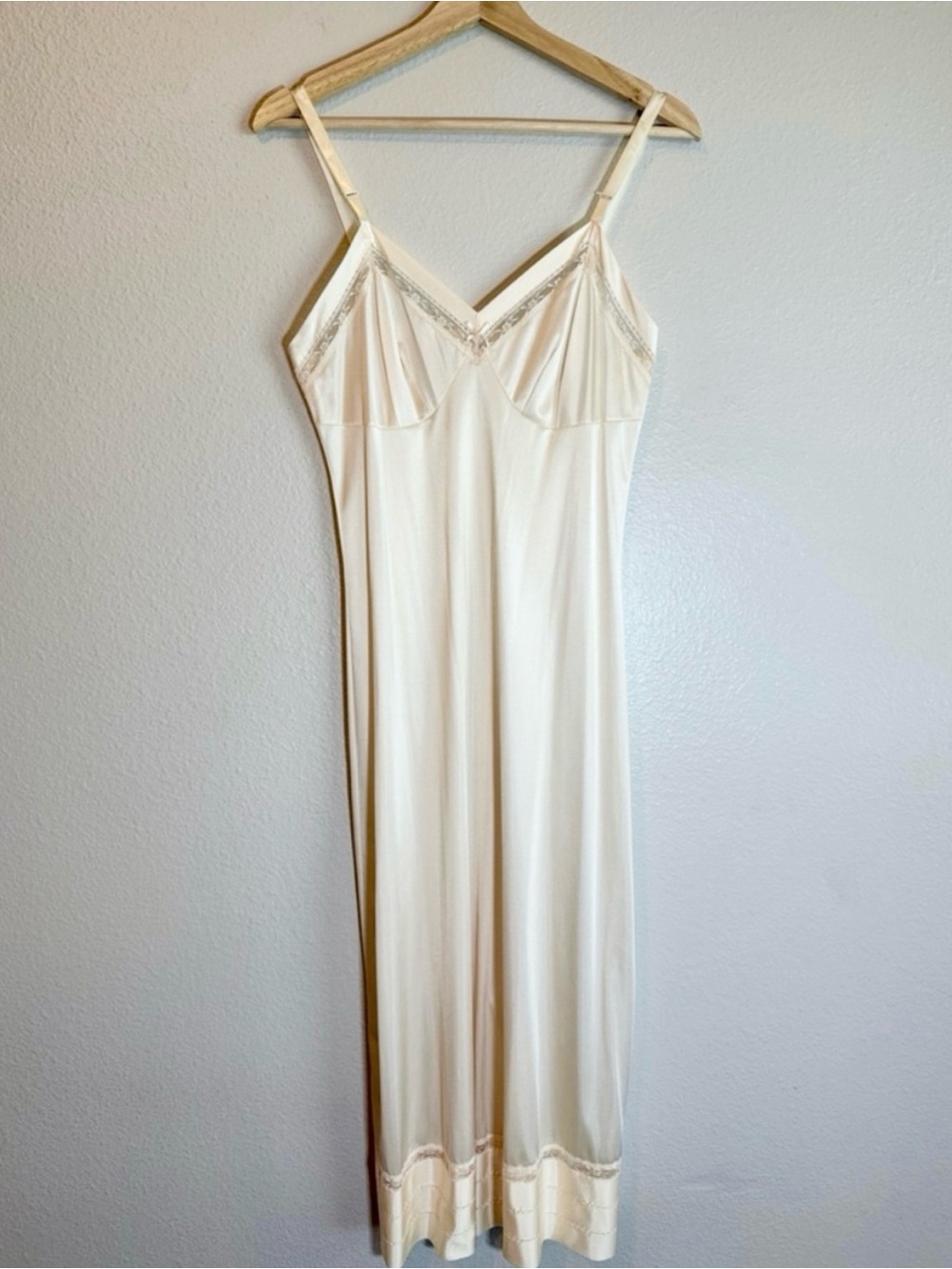 Vintage Lorraine Slip Dress Maxi Nightgown Lace 100% Nylon Small Gold Yellow
